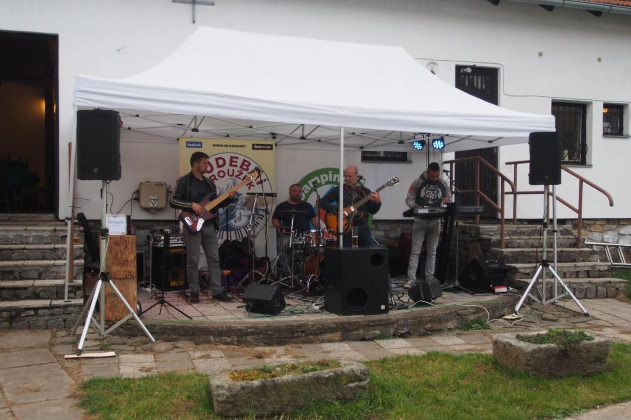 Camping Fox Cesky Krumlov Kájov 외부 사진